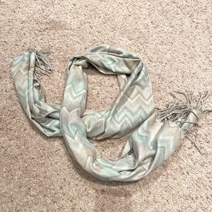 Chevron blue and gray scarf